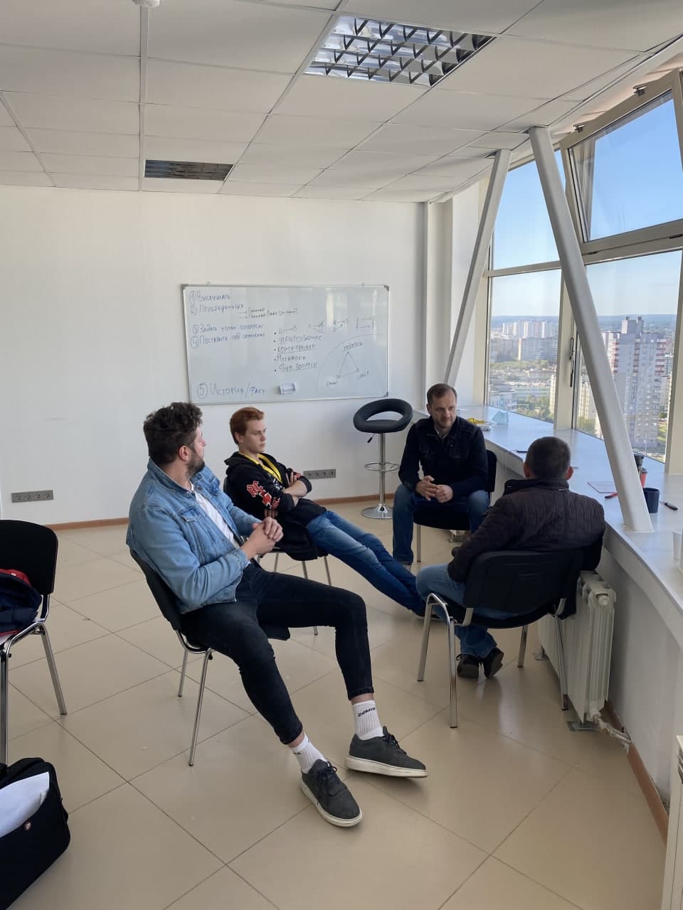 Карьера и вакансии - 18